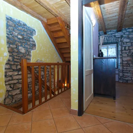 House 148 * Muntić